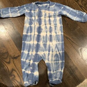 Pehr one piece! Size 6-12 months